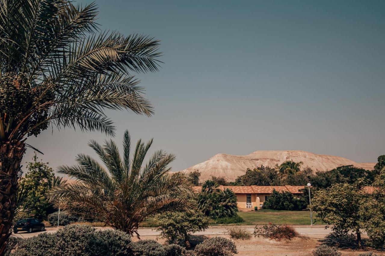 מלון Selina Mantur Almog Dead Sea מראה חיצוני תמונה
